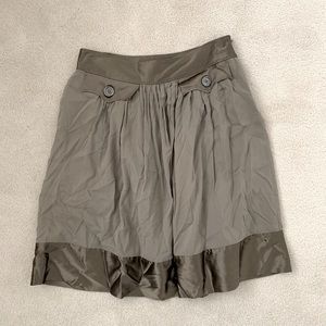 AUTH Burberry silk skirt